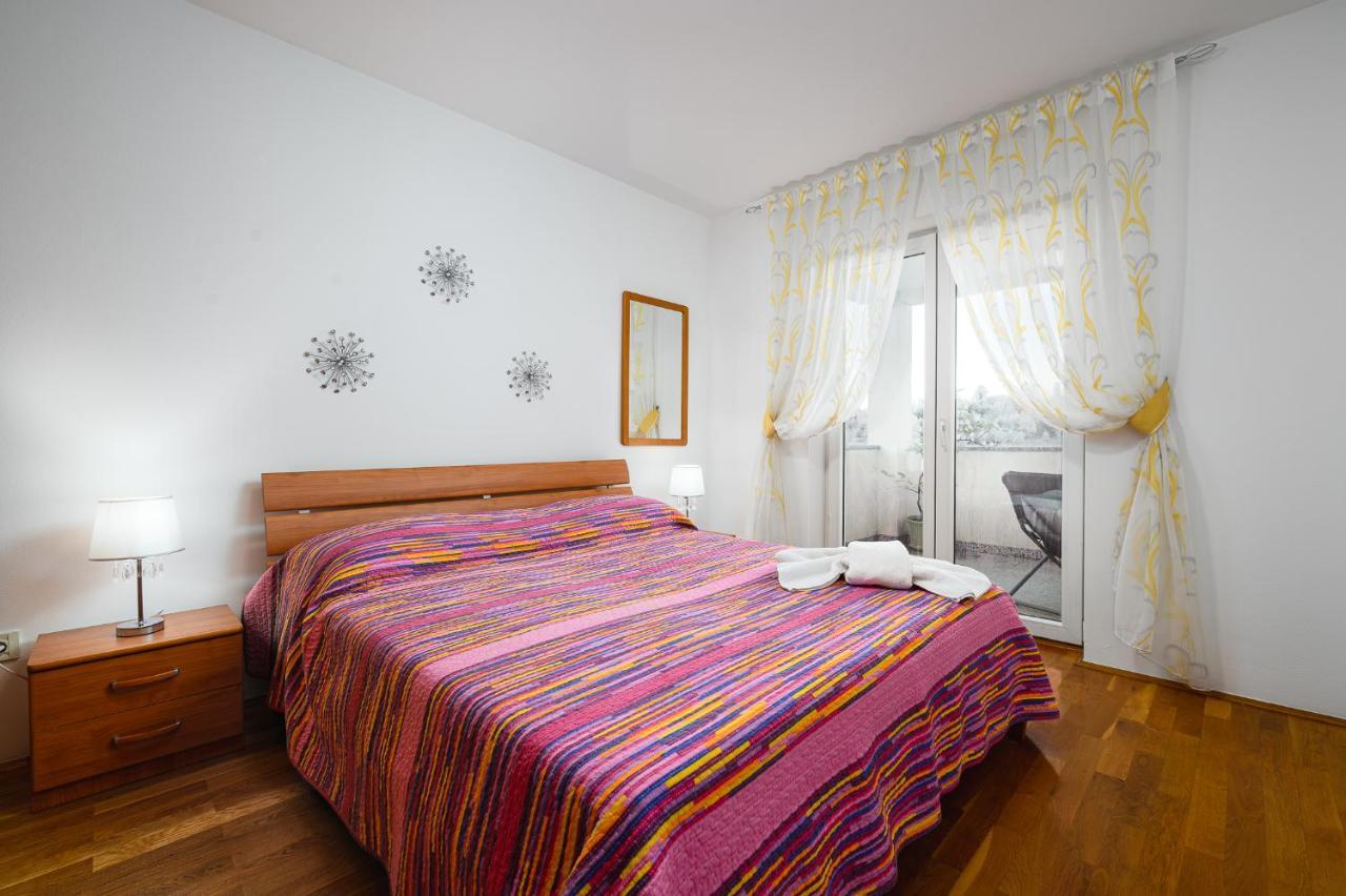 Stancija Amorozo 6 Porec Bagian luar foto
